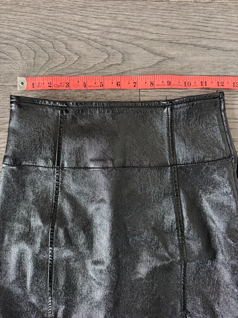 🌼FREE PEOPLE🌼 Holding Onto A Dream Coated Black Faux-Leather Mini Skirt, Size 2